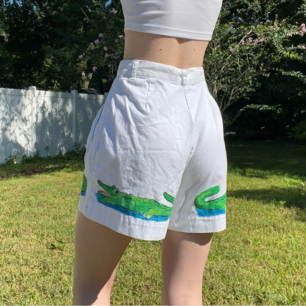 Vintage High Waisted Hand Painted Shorts - Picture 4 of 7